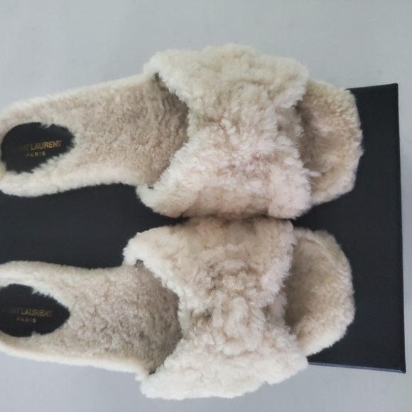 Saint Laurent Shearling Tribute Flat Sandals 40 - Picture 3 of 9